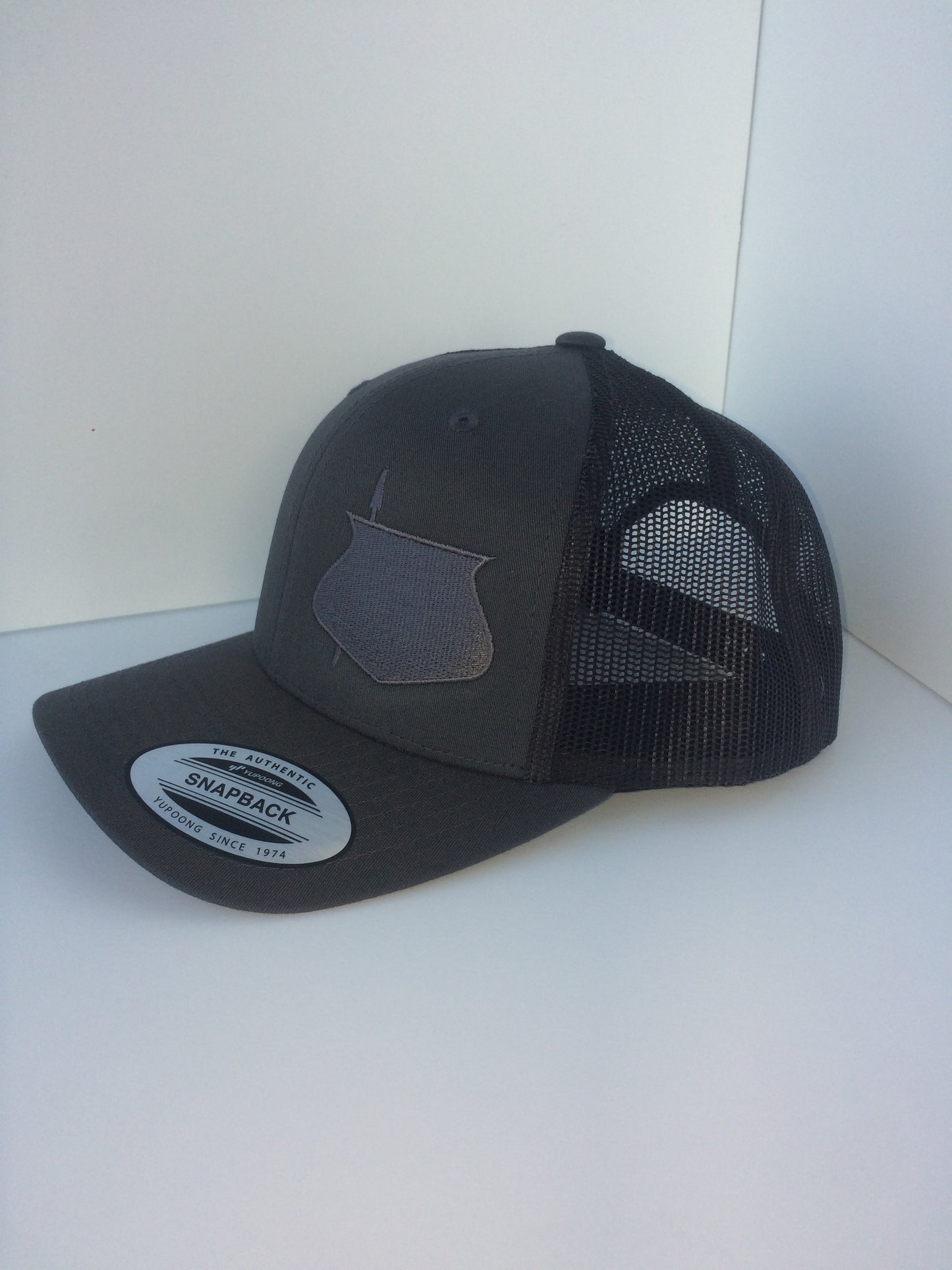 King Eddy Trucker Hat